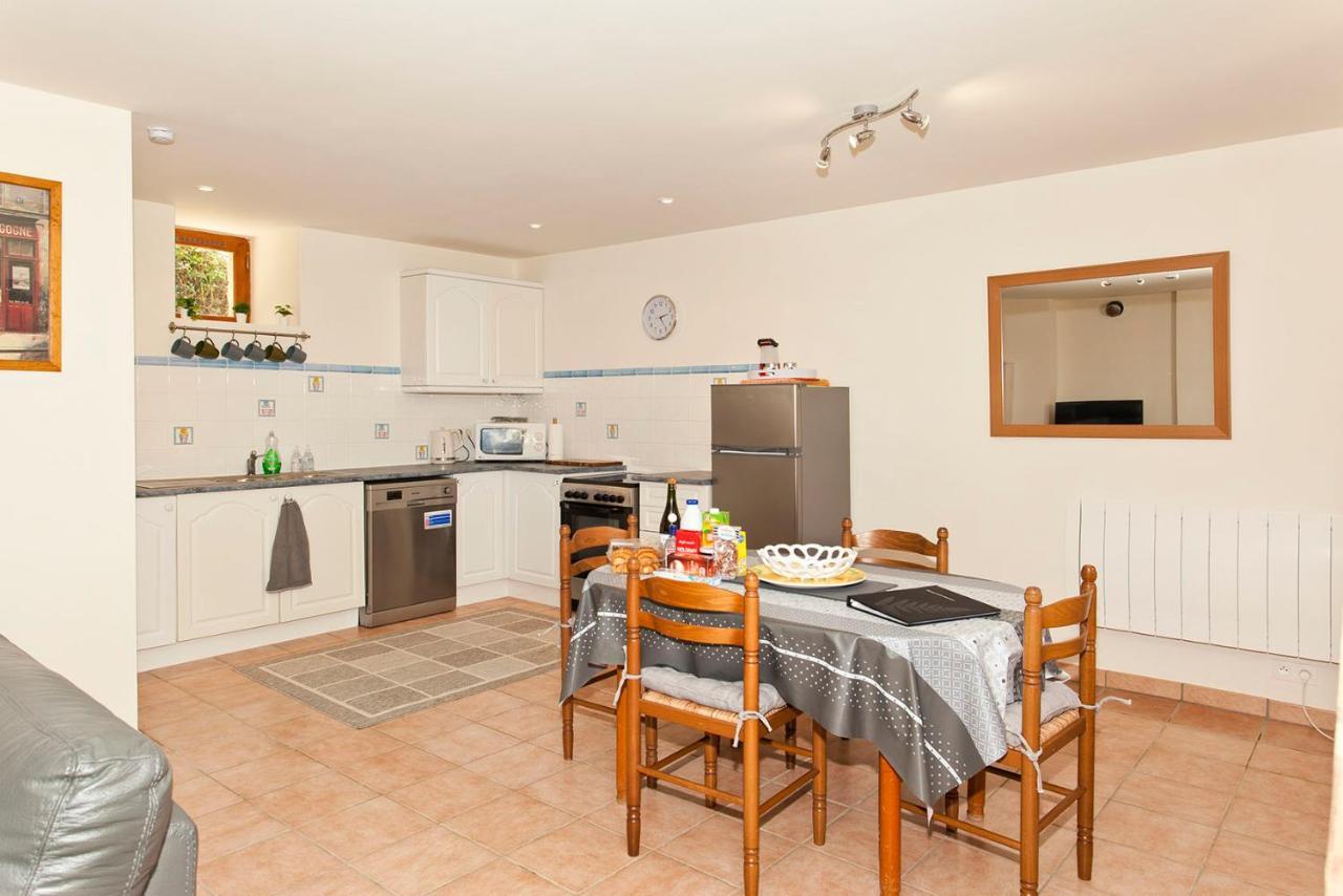 Stone Cottage With Modern Cosy Interior Near To Josselin Perfect Retreat For Writers Or Star Gazers Guegon Ngoại thất bức ảnh